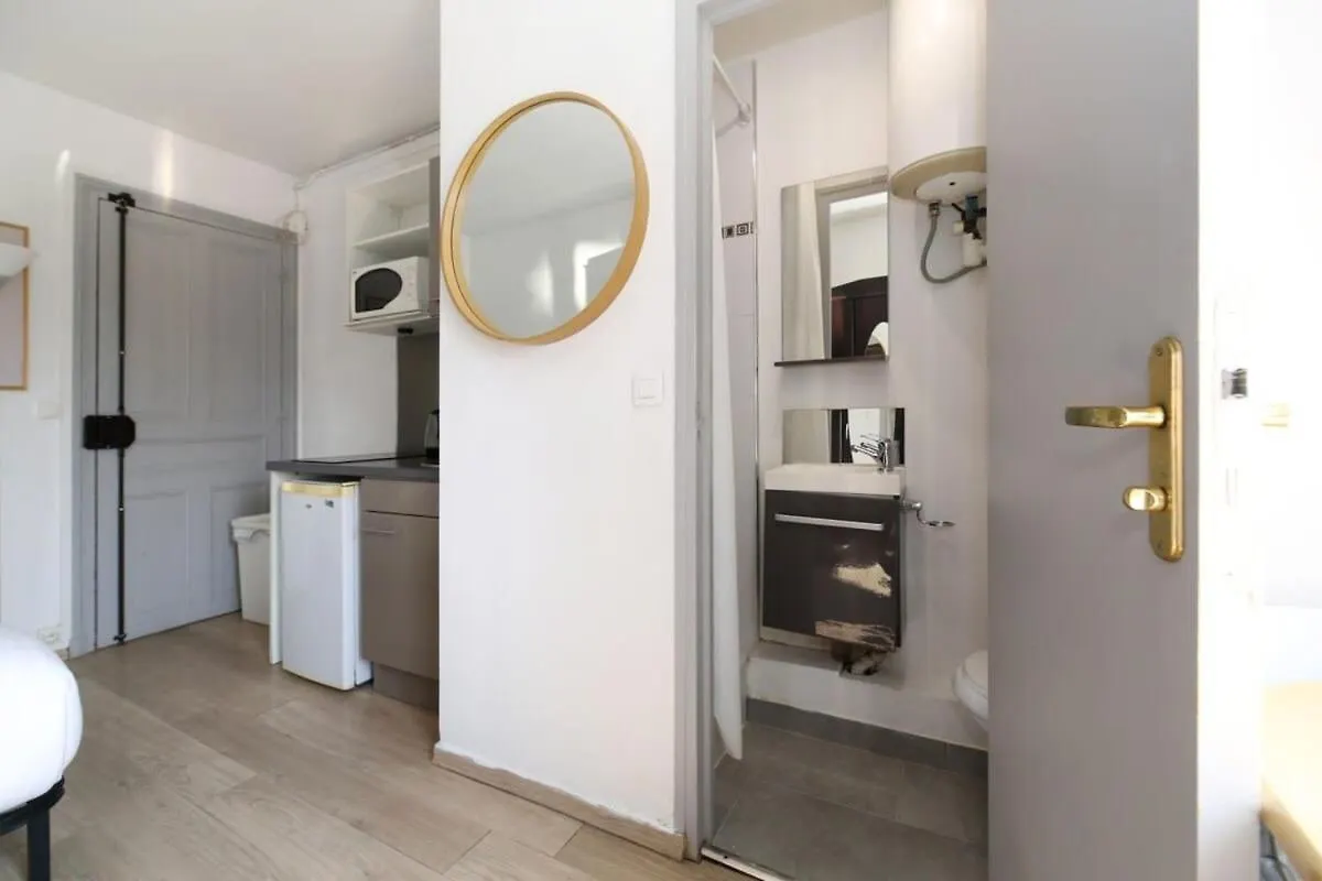 Studio Moderne Hopital Cochin - Paris 13 - 2P - Flat-Guest 0*,