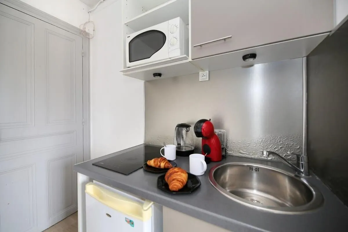 Studio Moderne Hopital Cochin - Paris 13 - 2P - Flat-Guest 0*,  France
